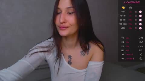 Camilla online show from 19, 11, 2025