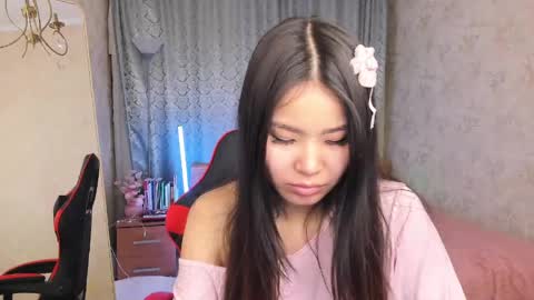 Snapshot of amiya_cute chatting on 18, 3, 2026 Ami online show from 18, 3, 2026