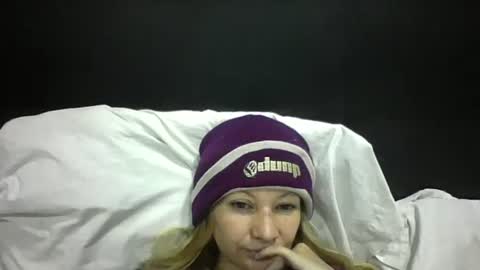 Snapshot of ammber3 chatting on 21, 4, 2026 Paula D online show from 21, 4, 2026