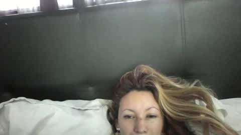 Snapshot of ammber3 chatting on 1, 5, 2026 Paula D online show from 1, 5, 2026