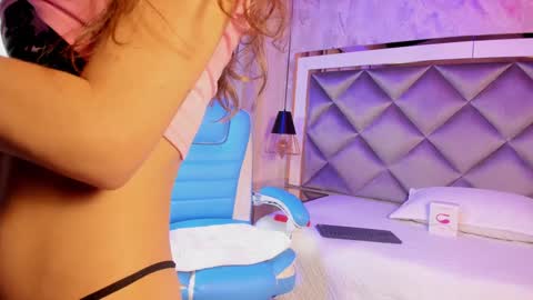 ammy durand online show from 9, 1, 2025