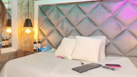 ammy durand online show from 30, 9, 2025