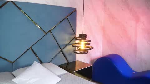 ammy durand online show from 18, 3, 2026