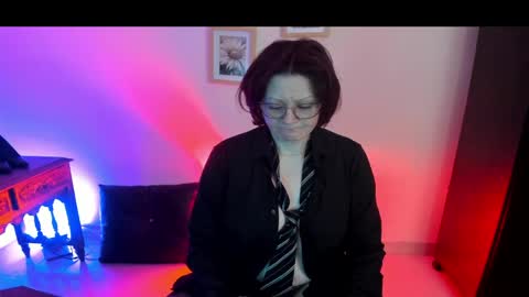 Ammy Lee online show from 5, 5, 2026