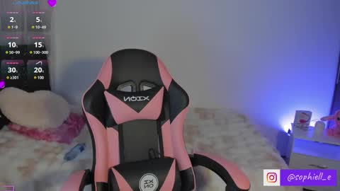 Snapshot of ammy_rodriguez_ chatting on 24, 9, 2025 Ammy  online show from 24, 9, 2025