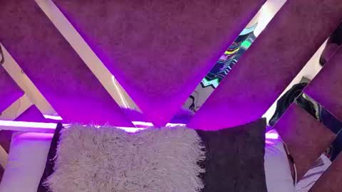Ammy Jones online show from 17, 7, 2026