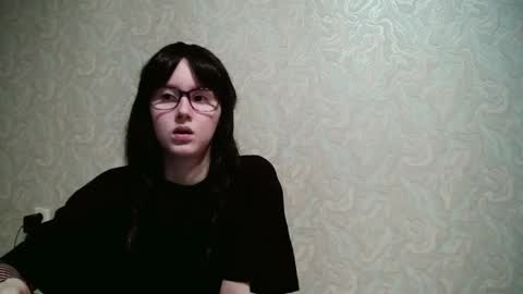 Amomira online show from 8, 11, 2025