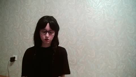 Amomira honeyx online show from 19, 12, 2025