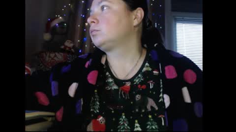 amorelara online show from 17, 11, 2025