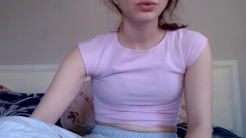 Snapshot of amoremeoww chatting on 9, 10, 2025 miss unforgettable online show from 9, 10, 2025