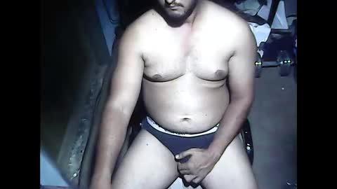 Snapshot of amorousr chatting on 2, 2, 2025 SubboyShivan online show from 2, 2, 2025