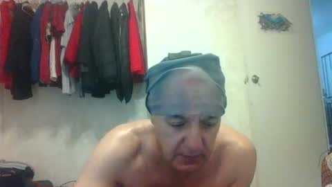 Snapshot of amotuspiesbb chatting on 17, 7, 2026 BETTO online show from 17, 7, 2026