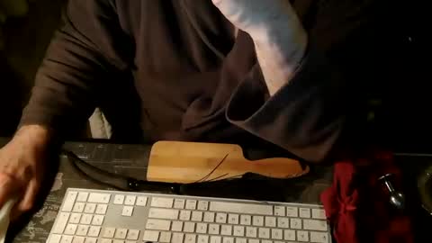 Snapshot of amslave4f chatting on 8, 2, 2025 amslave4f online show from 8, 2, 2025