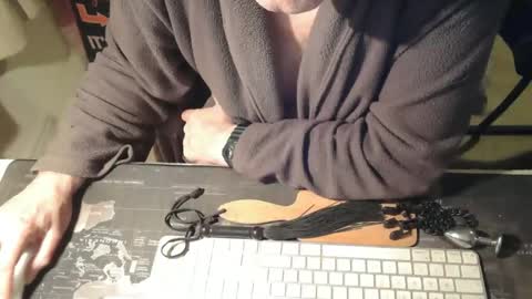 Snapshot of amslave4f chatting on 12, 1, 2026 amslave4f online show from 12, 1, 2026