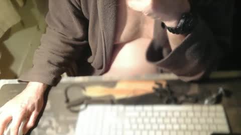 Snapshot of amslave4f chatting on 10, 2, 2026 amslave4f online show from 10, 2, 2026