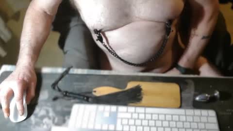 Snapshot of amslave4f chatting on 19, 3, 2026 amslave4f online show from 19, 3, 2026