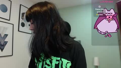 Amy 3 online show from 5, 5, 2026