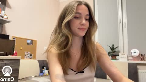 Amy Chill online show from 6, 3, 2025