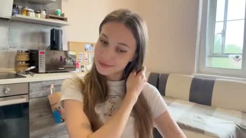 Amy Chill online show from 24, 6, 2026