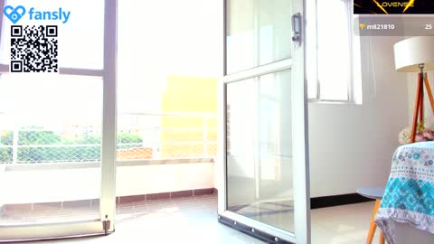 Snapshot of amy_coquette chatting on 6, 12, 2024 CARO GOMEZ online show from 6, 12, 2024