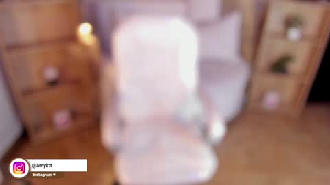     online show from 17, 12, 2024