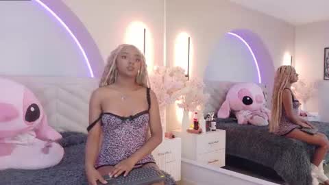 Amy online show from 12, 6, 2026