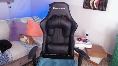 Mia Cristancho online show from 9, 12, 2024