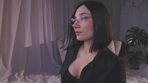 Amy Armstrong online show from 11, 7, 2026