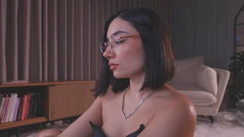 Amy Armstrong online show from 29, 7, 2026