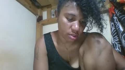 Snapshot of amyatche chatting on 25, 5, 2026 Amyatche online show from 25, 5, 2026