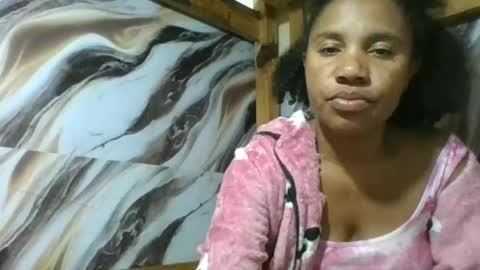 Snapshot of amyatche chatting on 29, 6, 2026 Amyatche online show from 29, 6, 2026