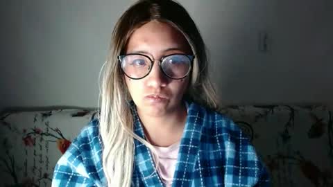 amycosplay99 online show from 27, 12, 2024