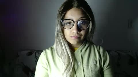 amycosplay99 online show from 1, 1, 2025