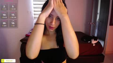 Jenn  online show from 30, 10, 2025