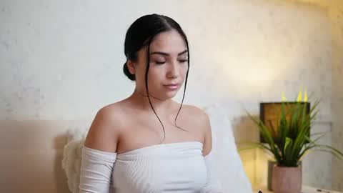  Amy  online show from 26, 6, 2026
