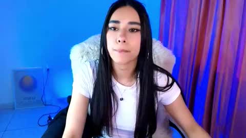 Amy ... Nice to meet u   thumb up me please its important online show from 4, 12, 2025