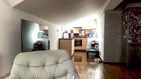 Snapshot of amyroberta92 chatting on 10, 10, 2025 amyroberta92 online show from 10, 10, 2025