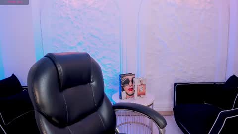 AMY R  online show from 21, 6, 2026