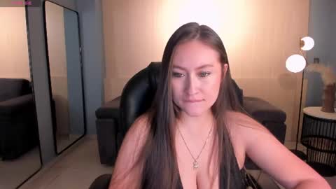 AMY R  online show from 27, 7, 2026