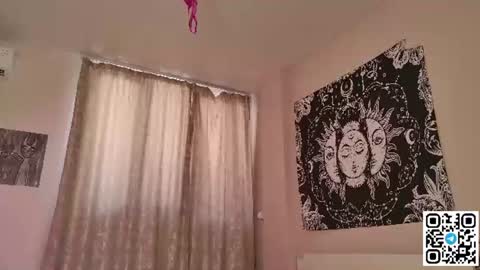 amyskymoon online show from 24, 7, 2026