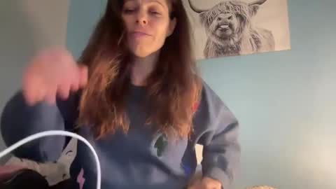 Amy Smilez online show from 10, 12, 2024