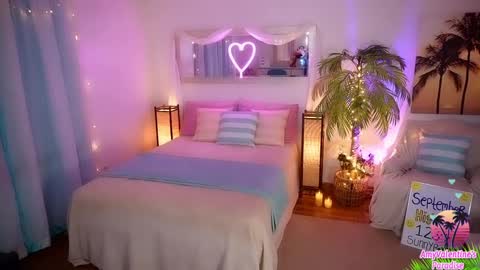 Snapshot of amyvalentine chatting on 10, 9, 2025 AmyValentine online show from 10, 9, 2025