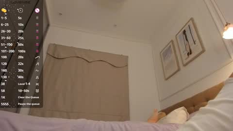 Snapshot of amyvilvet chatting on 8, 5, 2026 amyvilvet online show from 8, 5, 2026