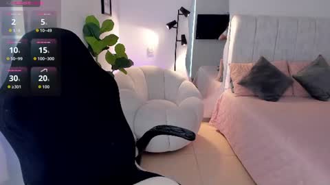    online show from 11, 6, 2026