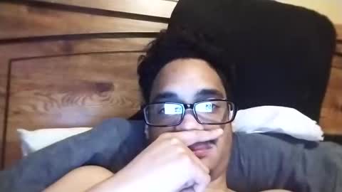 Snapshot of an377432 chatting on 23, 2, 2025 an377432 online show from 23, 2, 2025