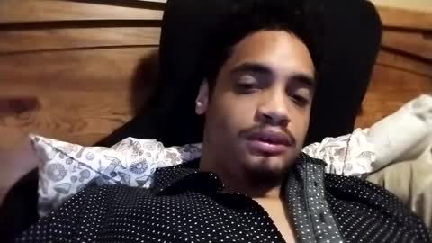 Snapshot of an377432 chatting on 6, 3, 2025 an377432 online show from 6, 3, 2025