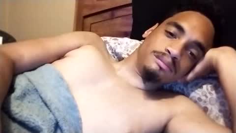 Snapshot of an377432 chatting on 1, 11, 2025 an377432 online show from 1, 11, 2025