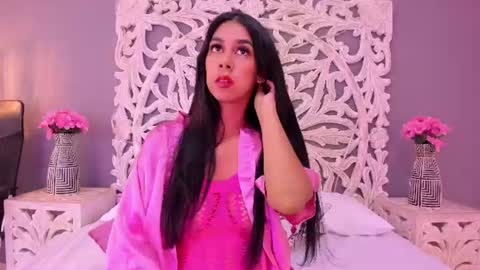Ana Gonzalez online show from 8, 7, 2026