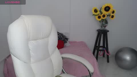  Ana  online show from 6, 10, 2025