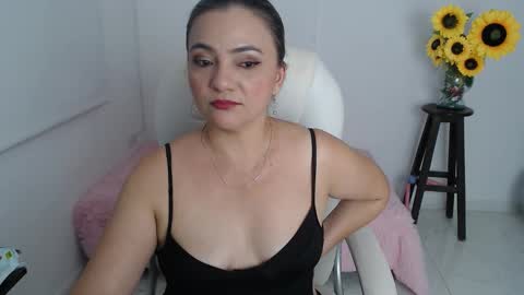  Ana  online show from 26, 11, 2025